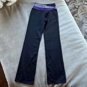 Lululemon size 2 purple flare leggings